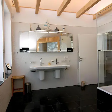 Haus Zum Kapitaen Semesterbostad Karlshagen